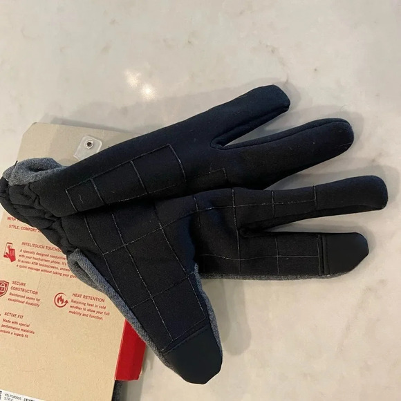 Levi’s  Mens Navy Blue Sherpa Beanie & Levi’s Touch Screen Gray Gloves NWT - Picture 3 of 15